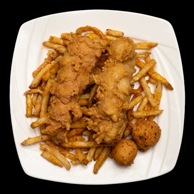 Cod Fish & Chips.